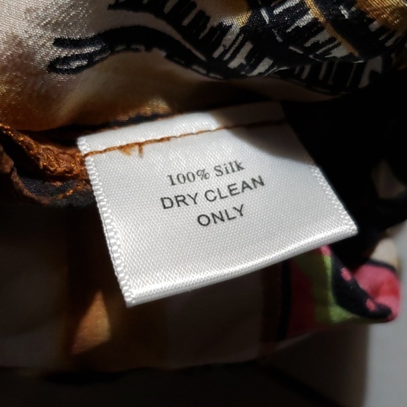 Gibson Silk Tank - Picture 4 of 4